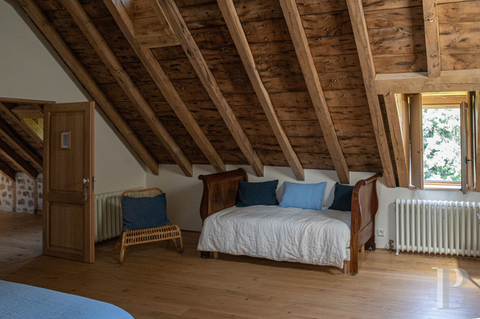 A carefully renovated 19th-century family home in the Plateau de Millevaches nature reserve in Flayat  - photo  n°46